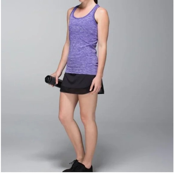 lululemon athletica Tops - Lululemon Swiftly Tech Racerback Tank Top Size 6 Heather Purple Gym Yoga Active